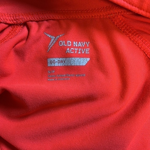 WOMEN’S Old Navy 1/4 Zip Running Top Size Small, Run Rest Repeat - Picture 6 of 8